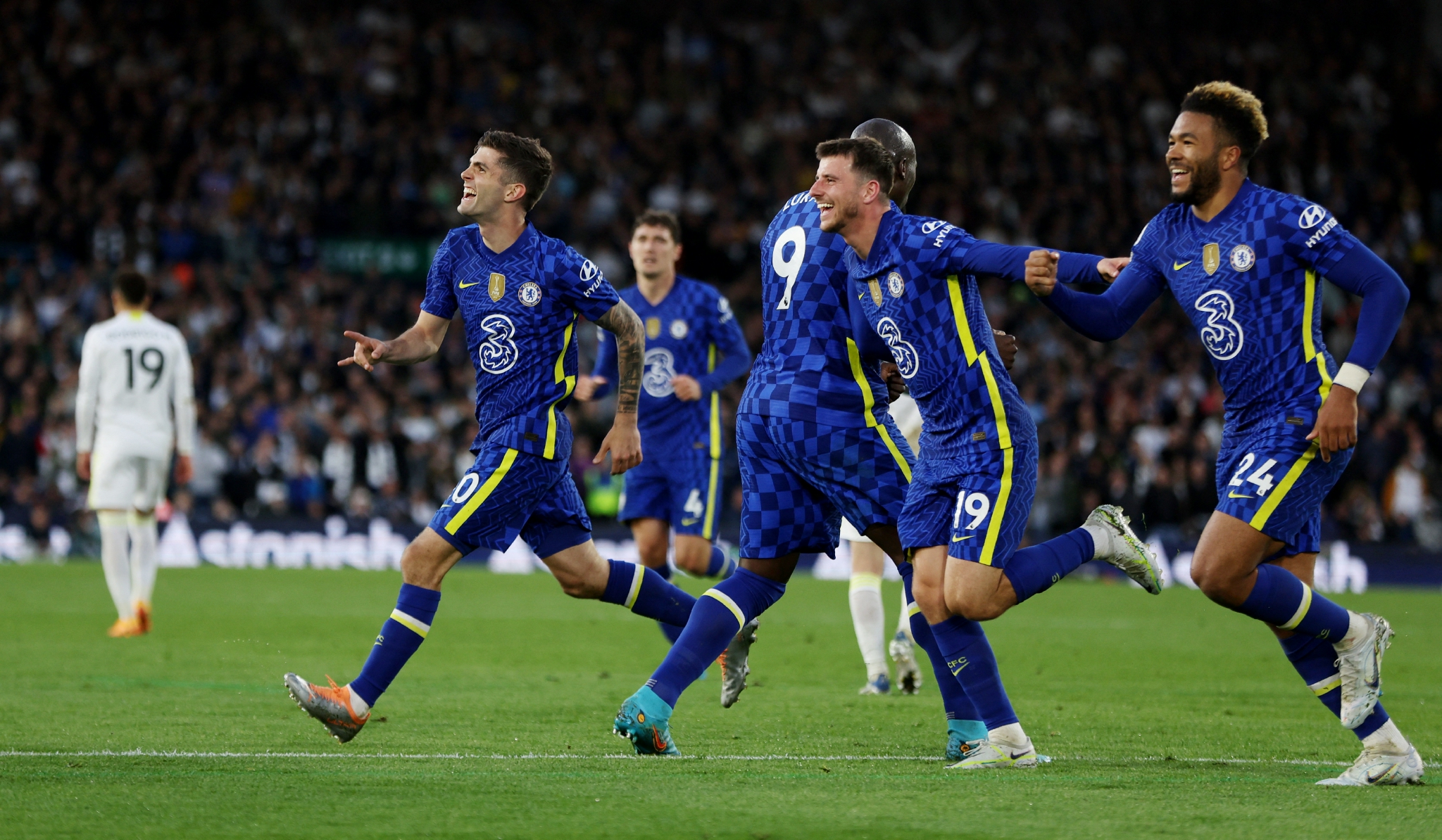 政府画册设计、LOGO设计